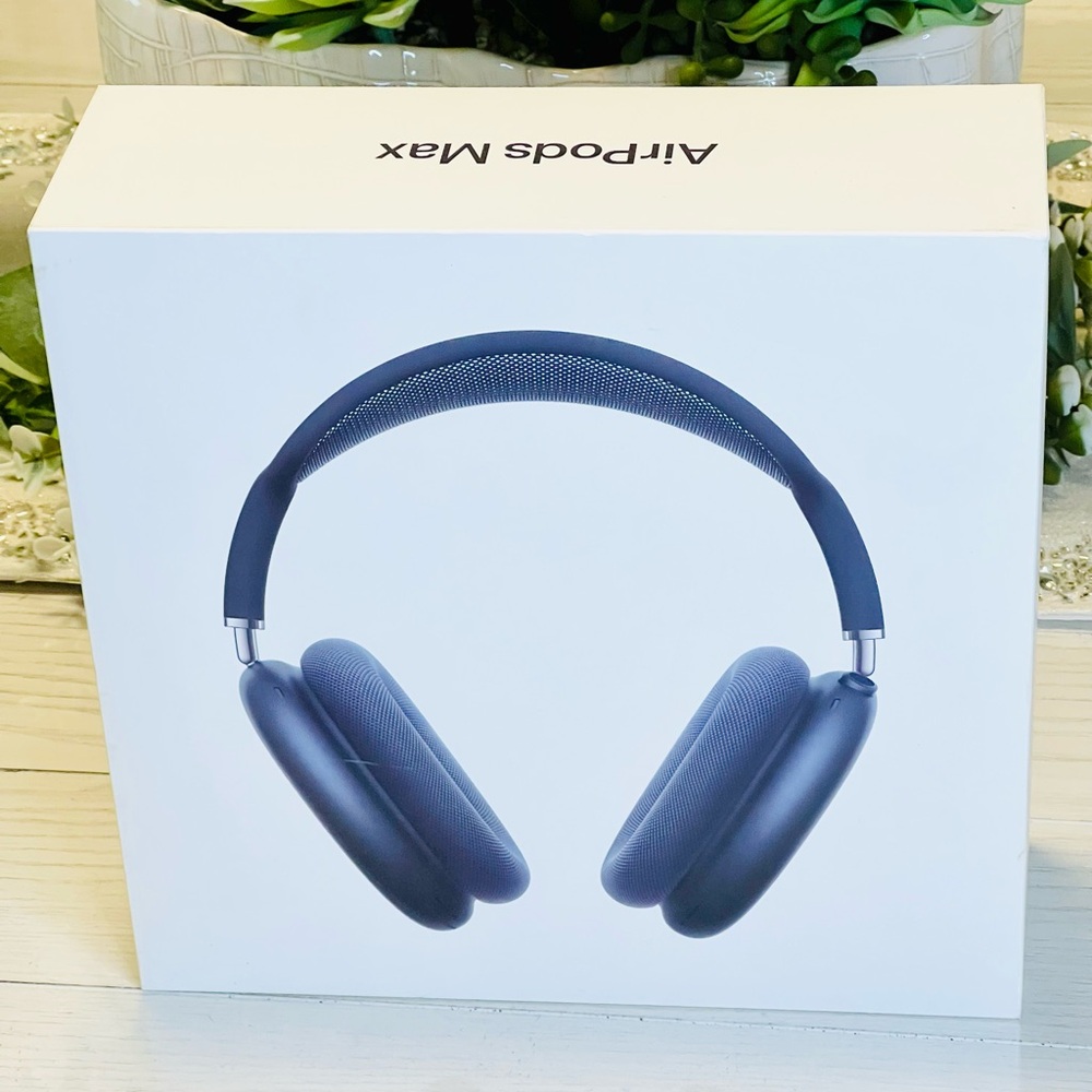 Apple AirPods Max - Black Over-Ear Headphones (BOX ONLY)
